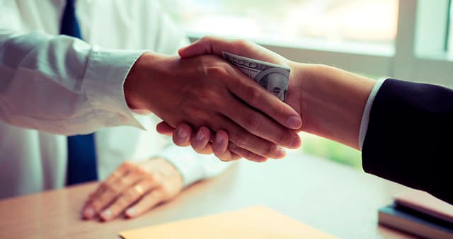 Generadores de corrupción