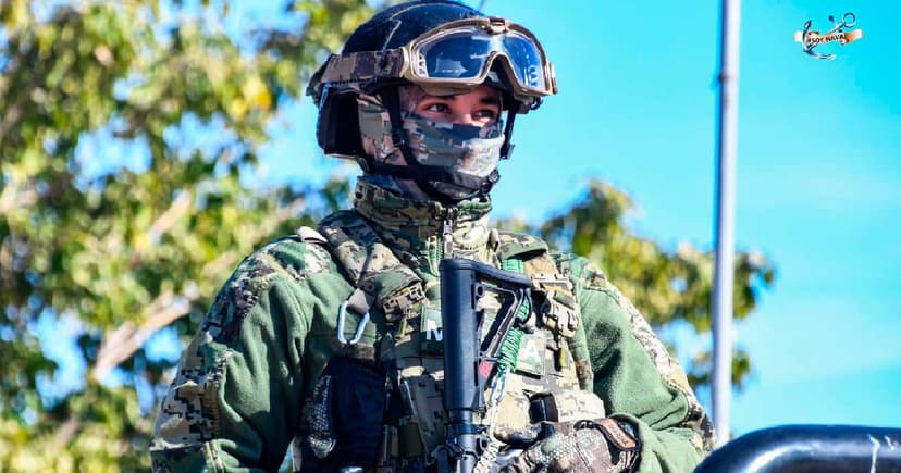 PROPONEN A MARINOS PARA COMANDAR POLICÍA