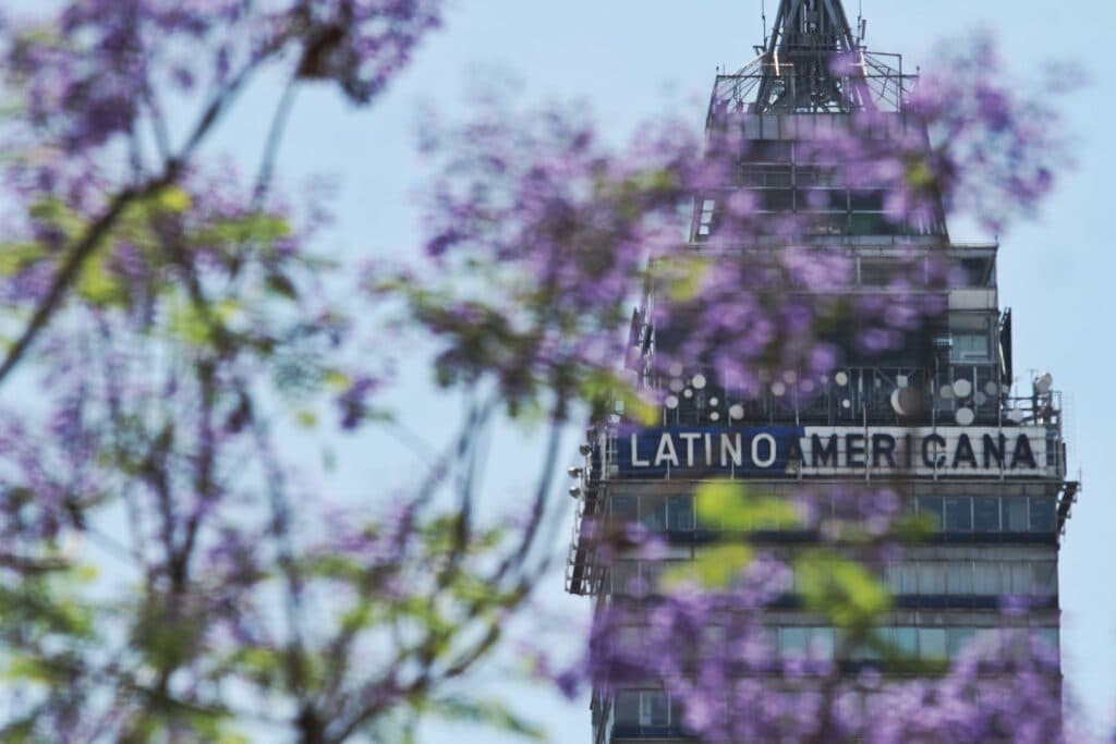 70 años de altura, la Torre Latino sigue siendo un orgullo en la CDMX