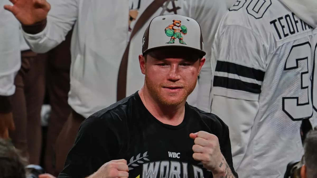 Saúl 'Canelo' Álvarez durante su preparación previa al combate.