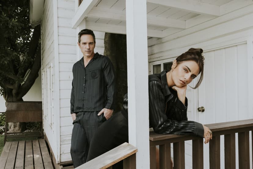 Aislinn Derbez revela que fue a terapia antes de volver a trabajar con Mauricio Ochmann: “Tenía que estar lista”