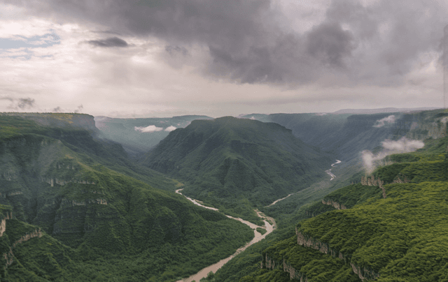 Barranca de Huentitán, historia, naturaleza y senderismo en Jalisco
