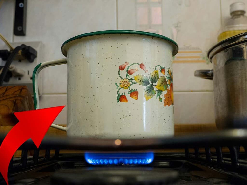 Barro, metal o peltre. Este es el mejor material para calentar agua y comida en México, pero quizá no lo sabías