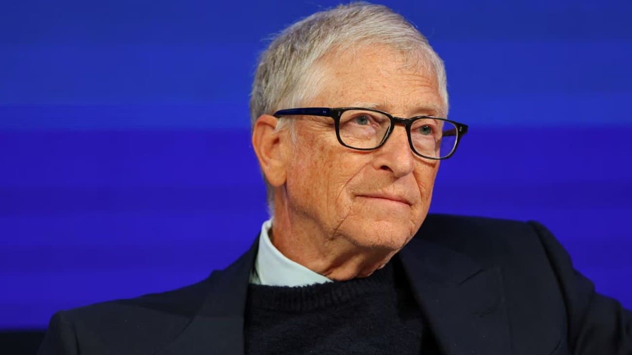 Bill Gates lanza alerta por la IA: millones de empleos podrían estar en riesgo