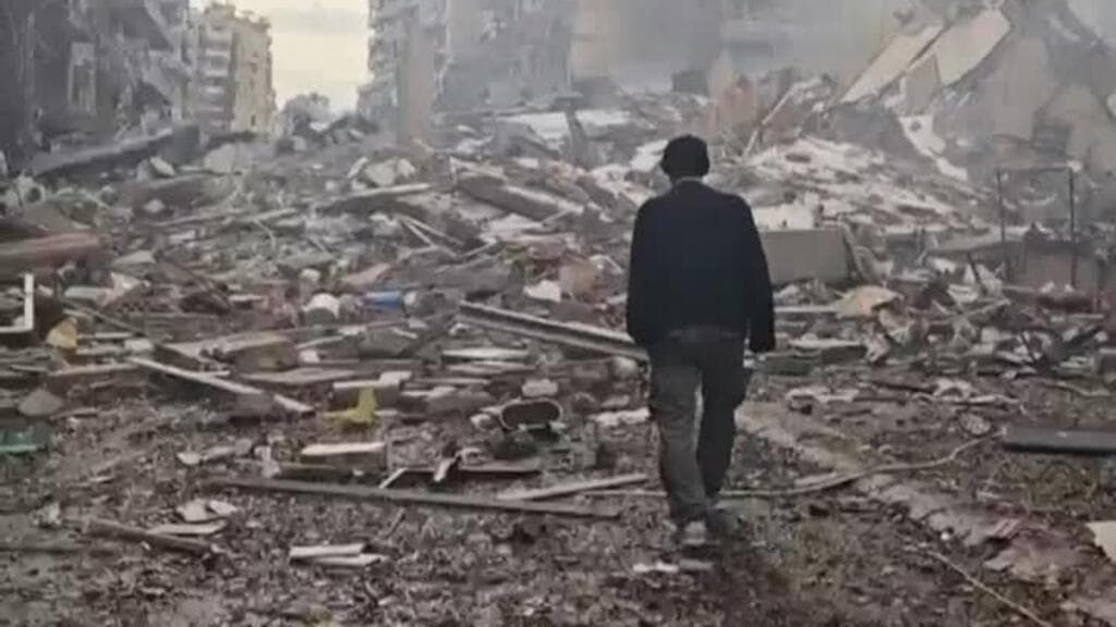 Bombardeos israelíes en Sidón y Beirut: viviendas y centro de salud destruidos