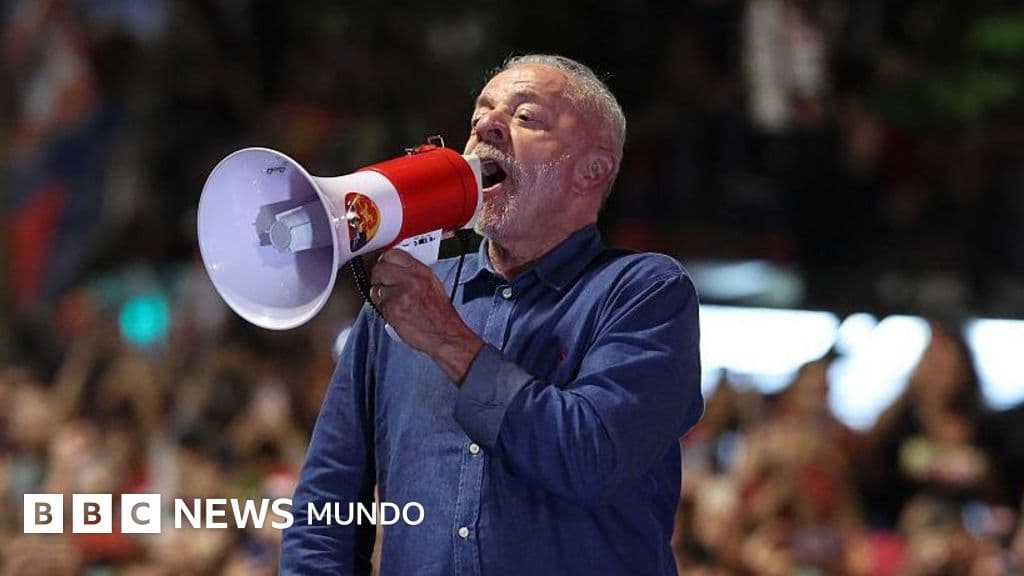 El presidente electo de Brasil, Luiz Inácio Lula da Silva, durante su discurso de victoria tras los comicios.