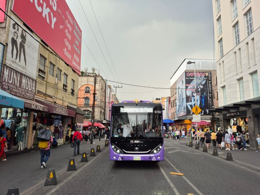 Centrobús ya da servicio en el Centro Histórico de CDMX: conoce sus rutas, costo y horarios