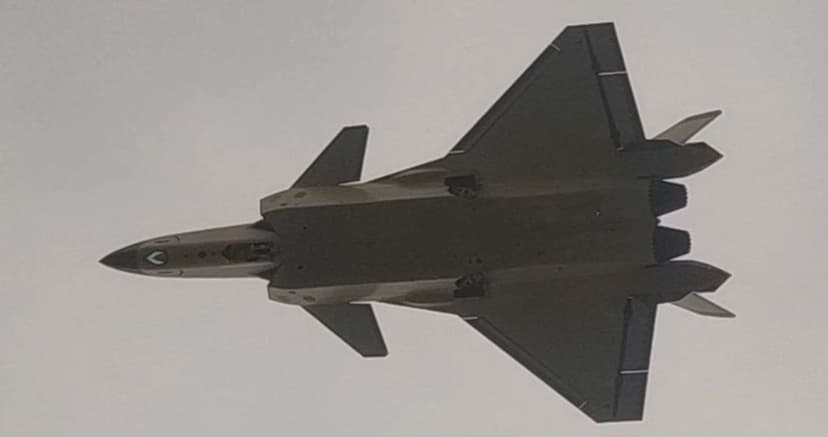 China rompe el monopolio aéreo de EU con la producción de su nuevo caza furtivo J-20A