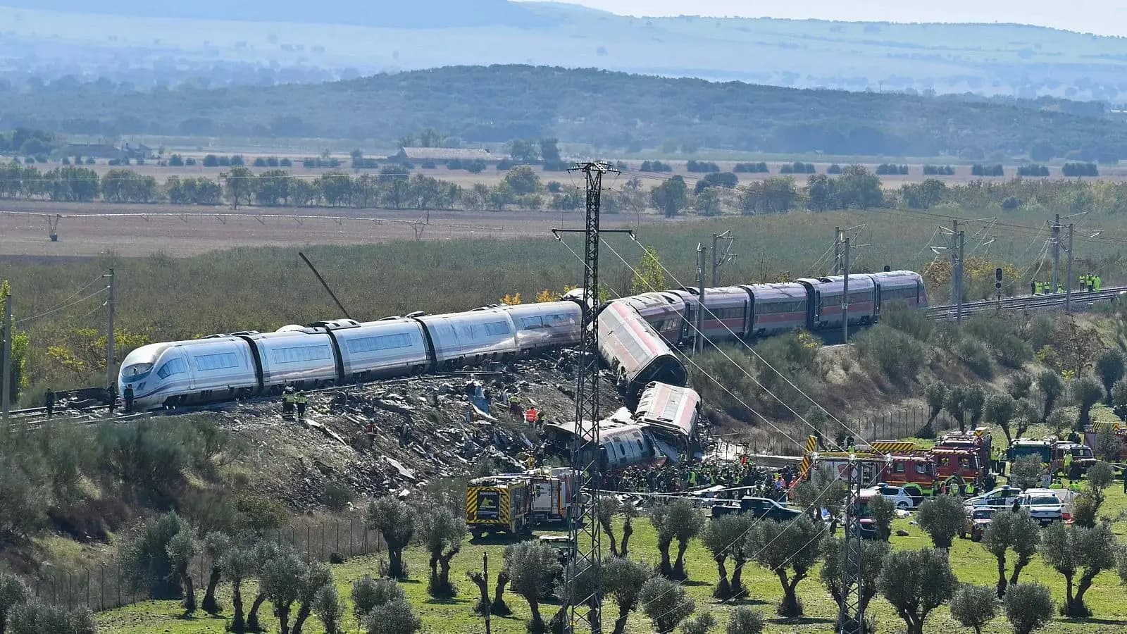 Unidades de alta velocidad en España tras el reporte del incidente operativo matutino.