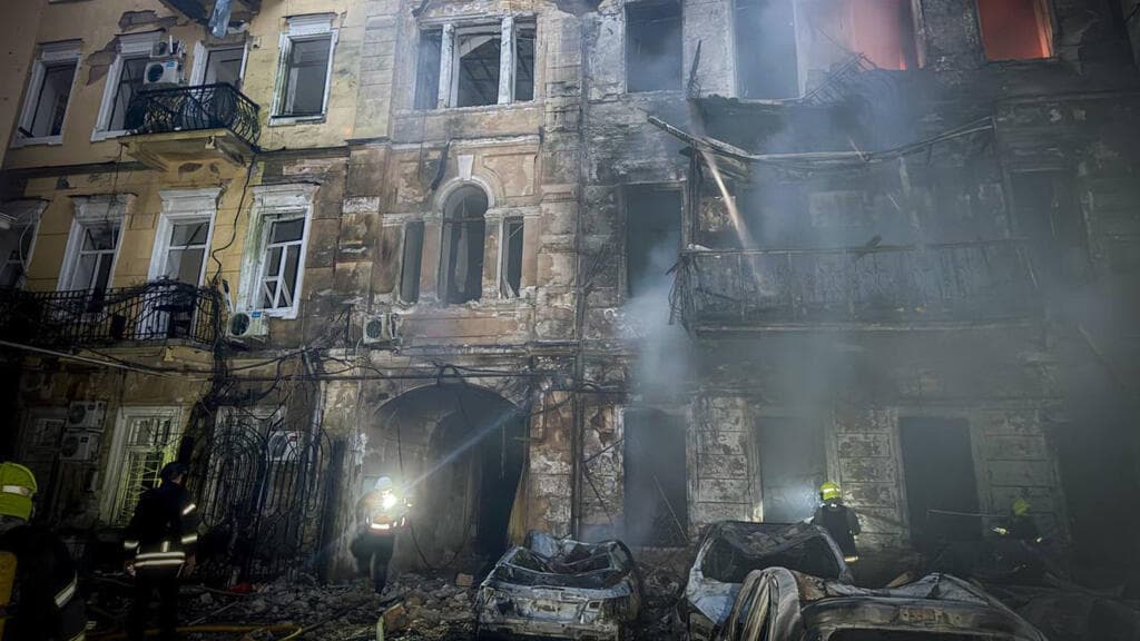 Cinco muertos en Rusia y tres en Ucrania tras ataques que también dañaron el puerto de Odessa