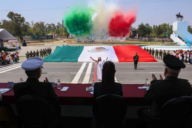 Claudia Sheinbaum refrenda soberanía de México en el aniversario de la Batalla de Puebla