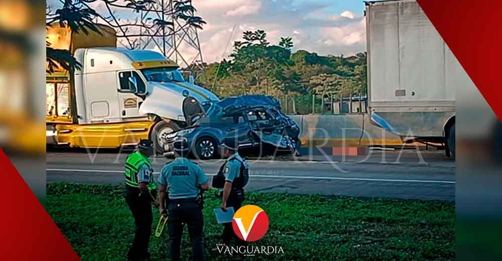 Cobra segunda víctima accidente en la Córdoba-Veracruz: mujer de 45 años, aparentemente originaria de la CDMX