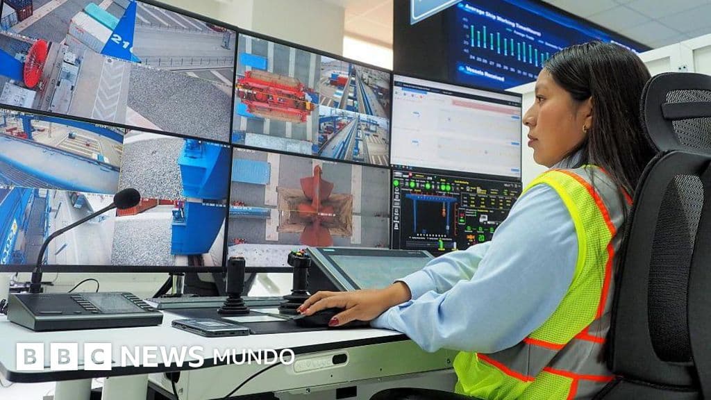 Cómo las crisis políticas llevaron a Perú a tener una "economía zombi" y acabaron con el mito de su crecimiento sin límites