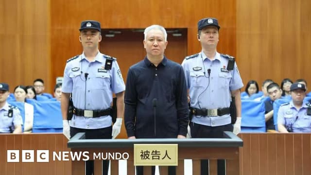 Condenan a cadena perpetua a Hui Ka Yan, fundador del gigante inmobiliario chino Evergrande