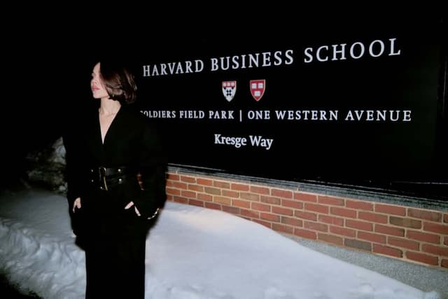 Danna es reconocida en Harvard por impulsar el liderazgo femenino latino