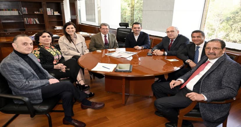 DATOS ¬ ¿“Tiempo de mujeres”? No para Adán y Monreal: 75% de su círculo son hombres