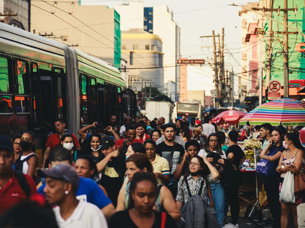 David Gross, ganador del Nobel: "Intento convencer a la gente de que las probabilidades de vivir 50 años más son muy bajas"