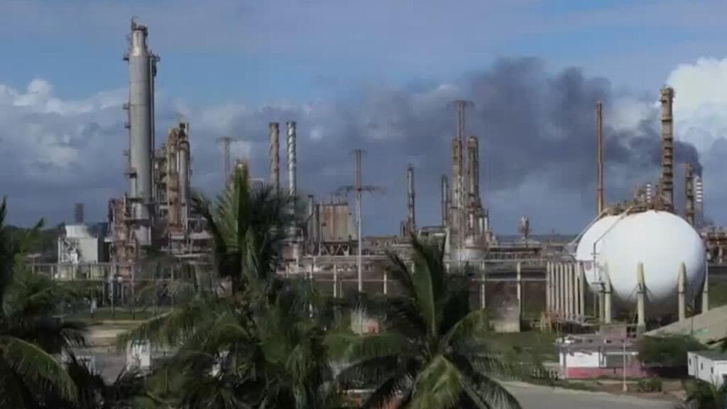 Del chavismo a la oposición: así reaccionan en Caracas al pacto petrolero con EE. UU.