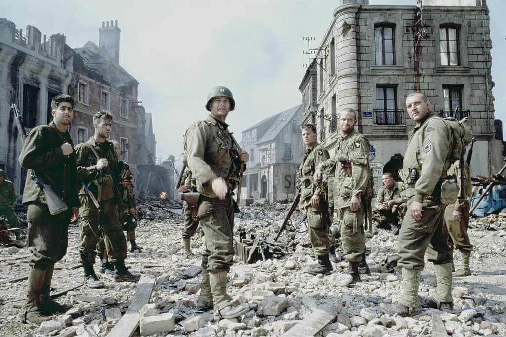 "Dentro de 20 años, agradecerás a Dios haberlo hecho": así convenció Tom Hanks a estos actores para crear esta impresionante película bélica