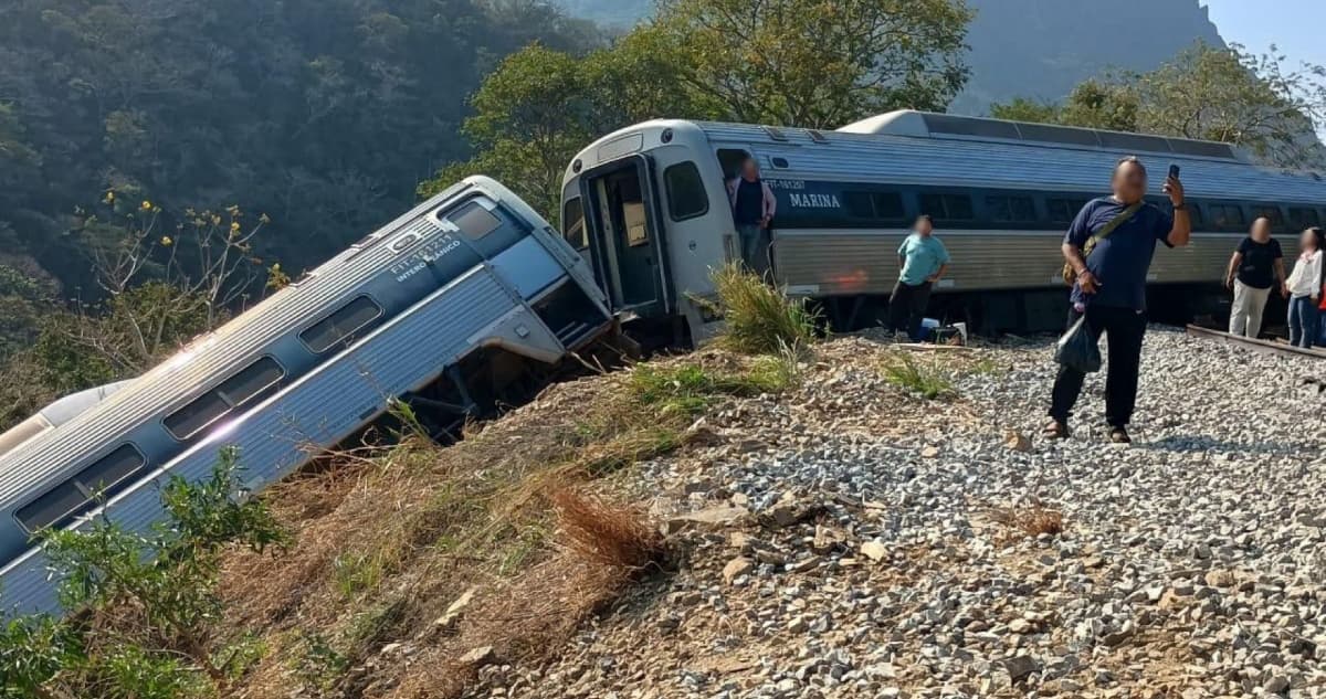 Descarrilamiento del Tren Interoceánico deja 13 muertos y 98 heridos, confirma Semar