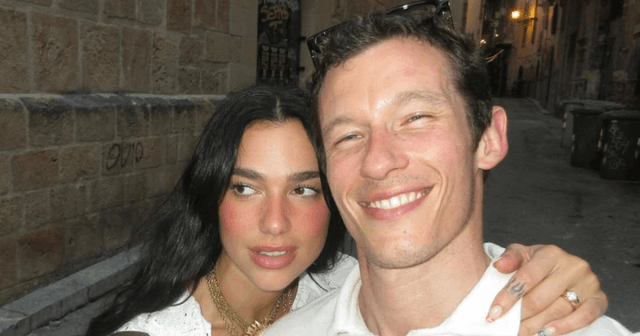 Dua Lipa y Callum Turner enfrentan acoso de paparazzi durante una cita en París