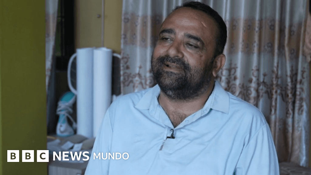 El director de una escuela que evacuó a 900 niños minutos antes de que las inundaciones en Nepal azotaran las aulas