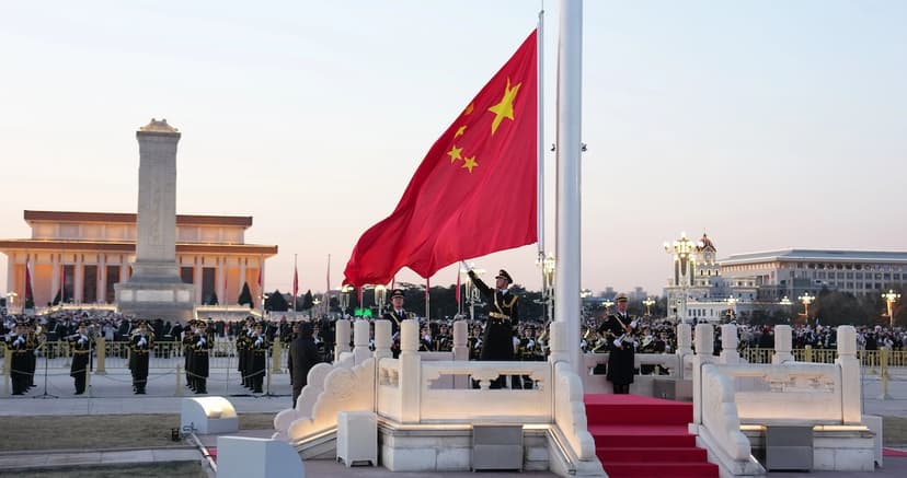 El general de mayor rango en China es investigado por revelar secretos nucleares a EU