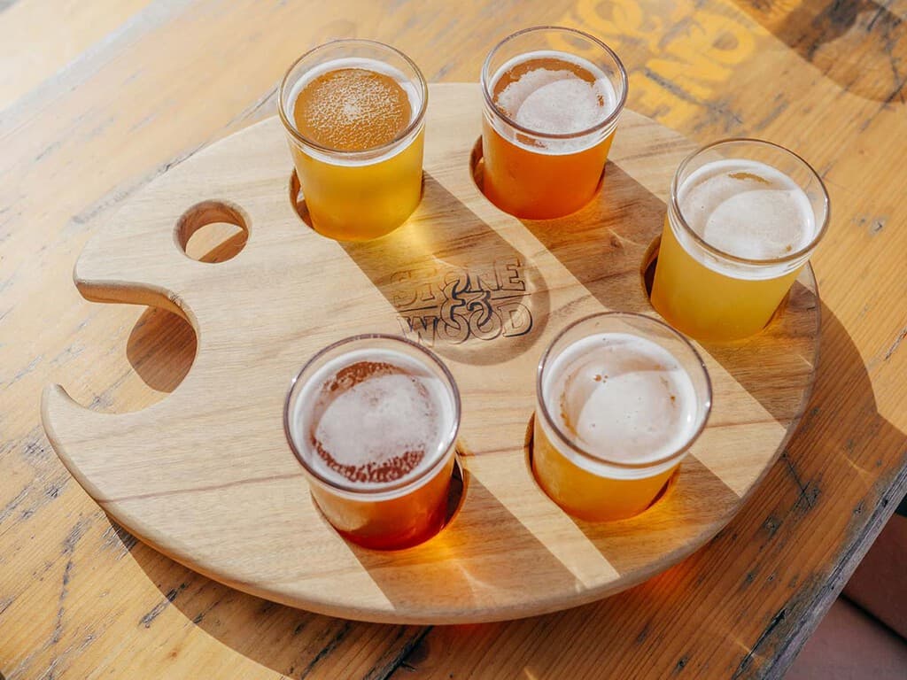 El gran enemigo de la cerveza no es el calor, es la luz: así se produce el sabor a quemado según la ciencia