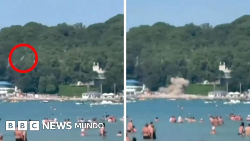 El impactante momento en el que un dron ucraniano explota en una playa del mar Negro: hay al menos 7 muertos y 40 heridos