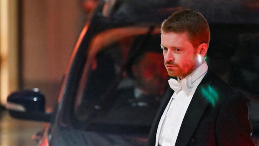 El jefe de gabinete de Keir Starmer dimite por los vínculos de Mandelson con Epstein