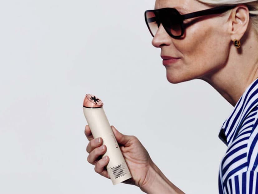 El nuevo dispositivo de Dyson en México parece un termo, pero es un ventilador portátil, silencioso y con hasta seis horas de batería