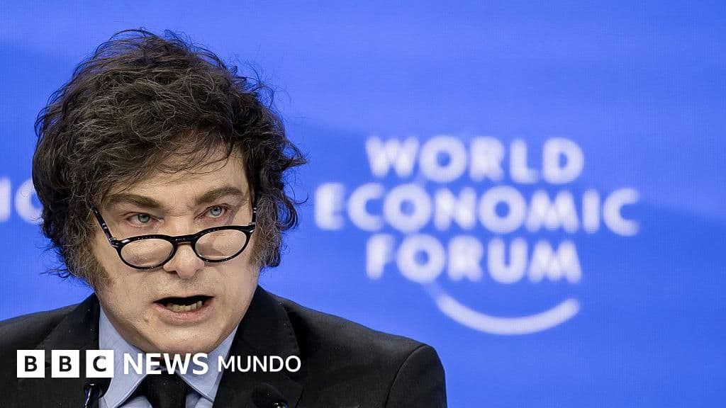 El polémico decreto de Milei para expulsar extranjeros que expresen "odio" contra Argentina