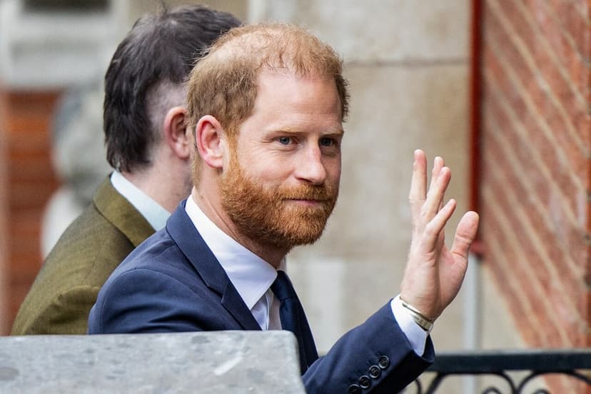 El príncipe Harry regresa a Londres para juicio contra el Daily Mail
