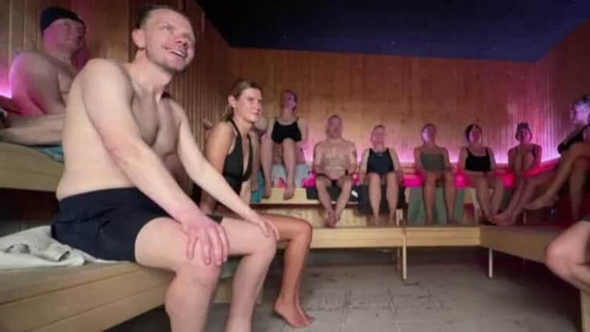 Elecciones legislativas en Dinamarca: candidatos hacen campaña en saunas