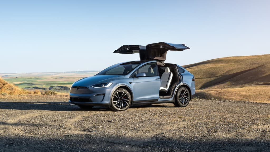 Elon Musk toma una decisión histórica: ya no fabricará Tesla Model S y X, ahora hará robots