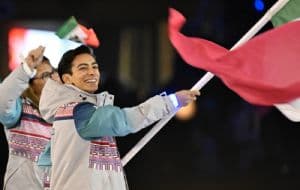 EN FOTOS: así fue la entrada de Donovan Carrillo en la inauguración de los Juegos Olímpicos de Invierno