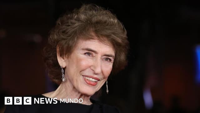 "En las democracias occidentales piensan que el resto del mundo no quiere libertad como ellos": la escritora Azar Nafisi habla sobre la guerra en Irán