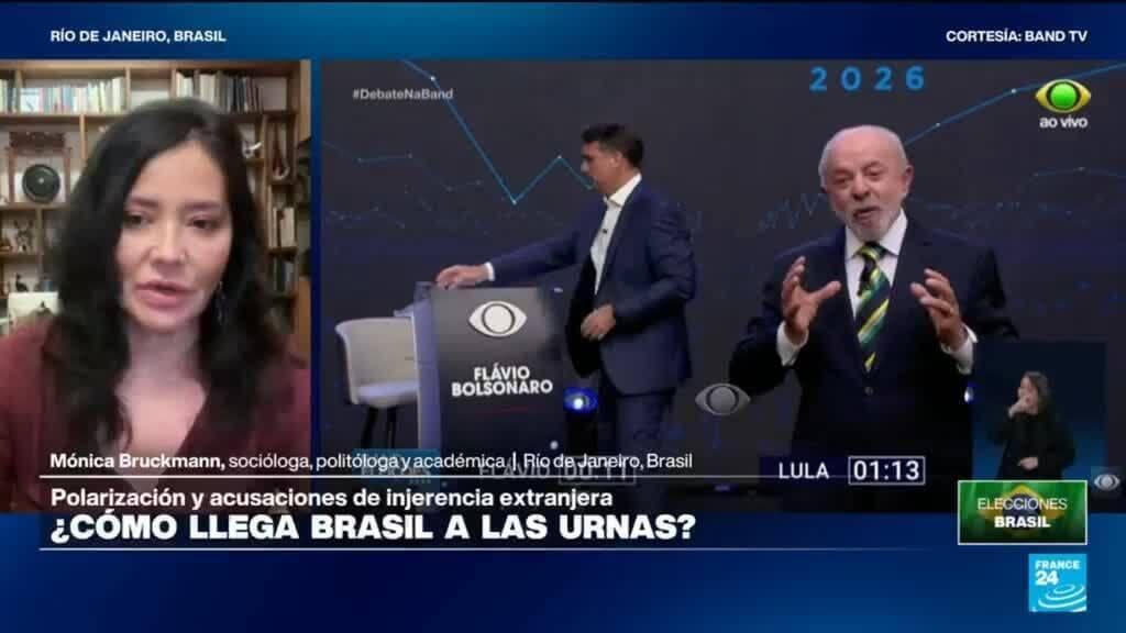 Electores brasileños durante el cierre de campañas rumbo a la segunda vuelta electoral.