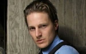 Ernest Heinz, actor de “Resident Evil”, es acusado de dispararle a una mujer durante incidente vial