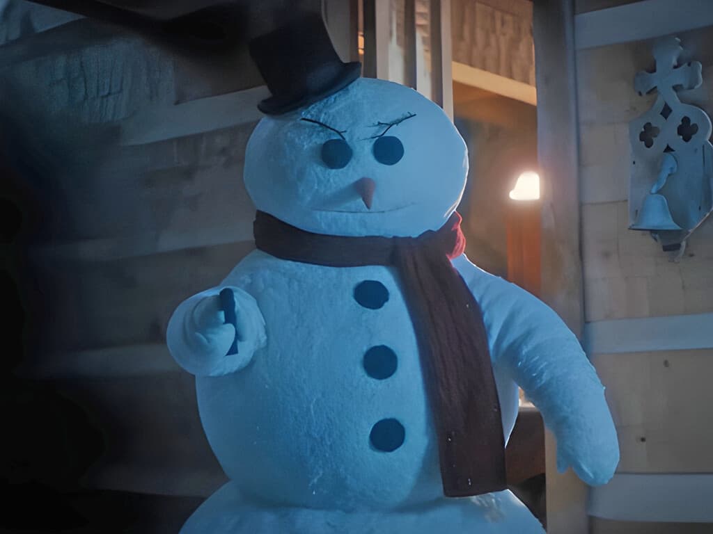 Es como ver Misión Imposible y Scary Movie juntas: la última película de Liam Nesson es una locura y está en Netflix