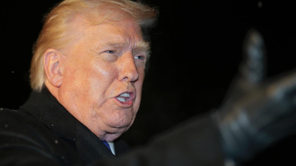 Escándalo en EE. UU. por video en la red social de Trump que representa a los Obama como primates