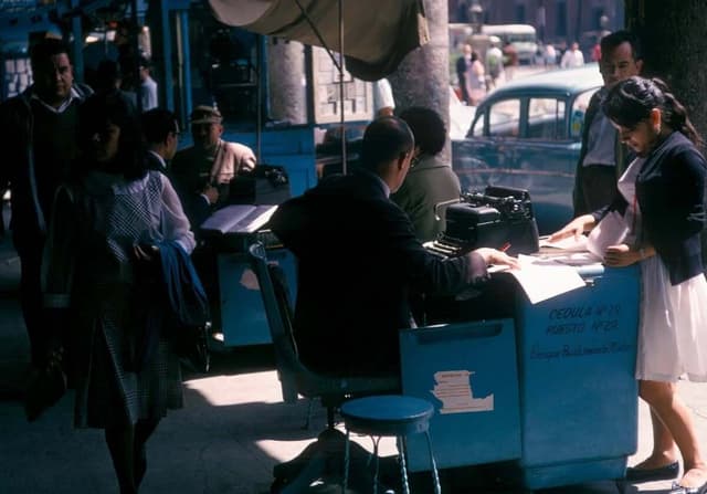 Escribanos de Santo Domingo, antiguo oficio de escribir cartas para los demás