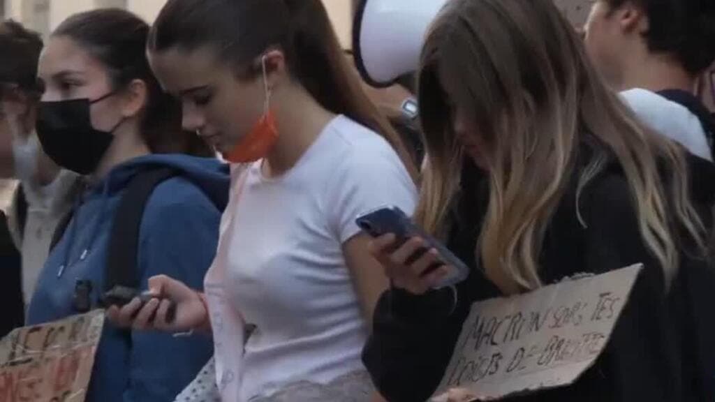 Estudiantes se apoyan en las redes sociales para organizar las protestas