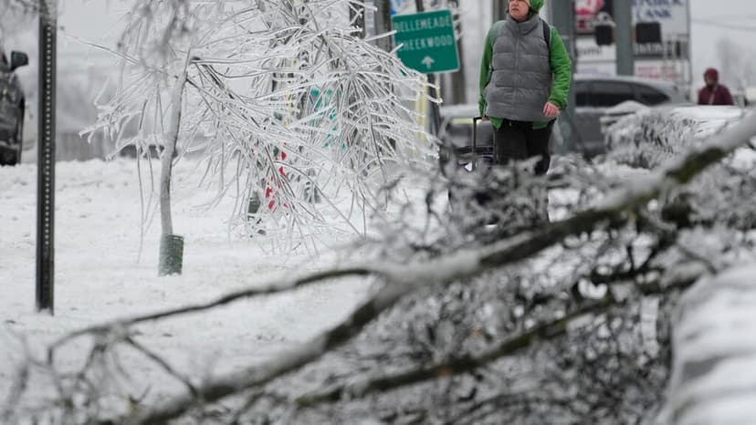 Fallas eléctricas se multiplican en el sur de EE. UU. como consecuencia de la tormenta invernal