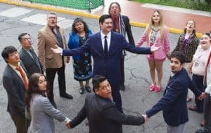 Fernando Bonilla y Fabrizio Santini: La Oficina no es calca, ni serie de nicho