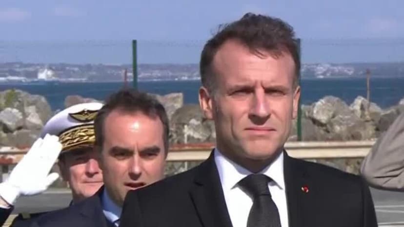Francia: Macron amplía el arsenal nuclear por primera vez en décadas