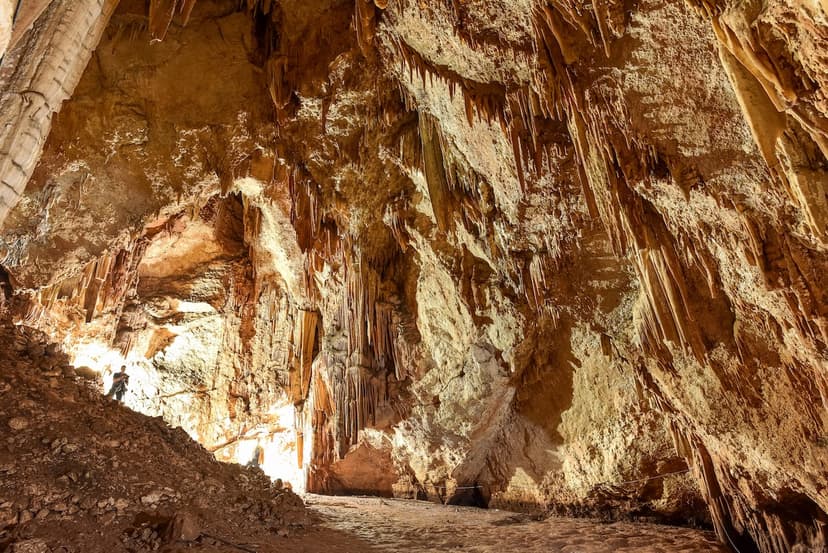 Grutas de San Gabriel, maravillas subterráneas en Colima