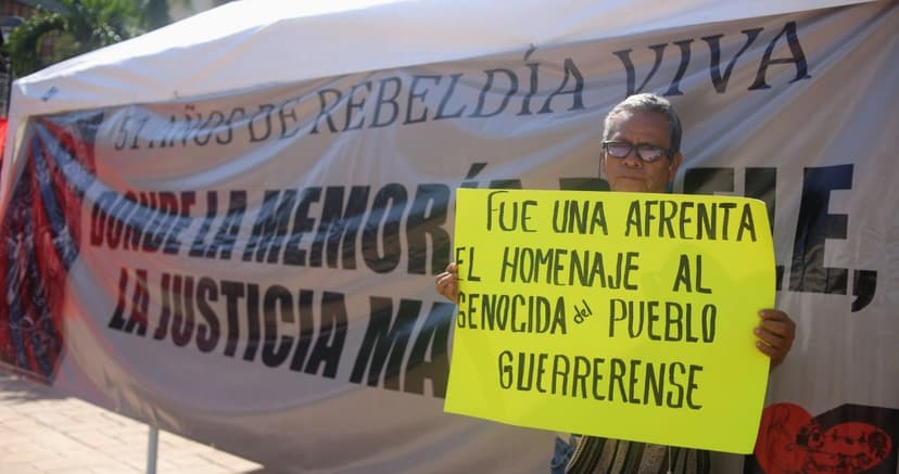 Hace 45 días honraron a Figueroa, homicida y violador. Cultura se disculpa. Evelyn NO