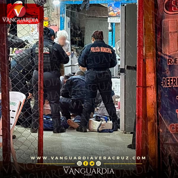 ¡Herrero se electrocutó en un local de helados en la colonia Tepeyac, de Poza Rica!