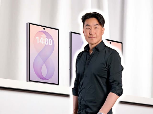 Hubert Lee, VP y jefe de diseño MX en Samsung: "El pasaporte está diseñado para ser fácil de llevar, sostener y leer. Esos principios moldearon el Fold8"